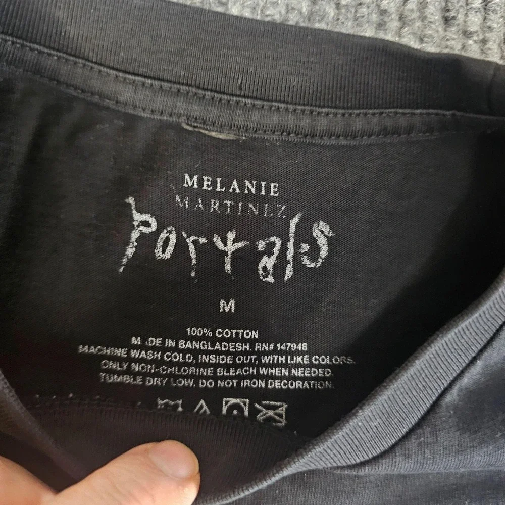 Melanie Martinez Shirt Mens Medium Black Portals Album Art Graphic Tee Music
